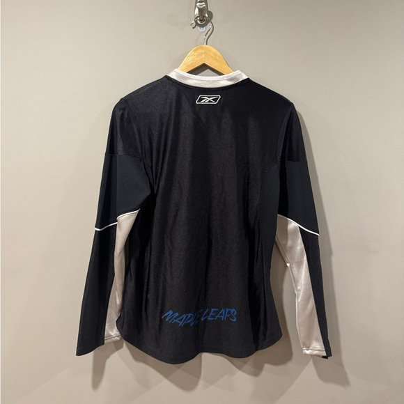 Toronto Maple Leafs NHL Hockey Jersey - Picture 2 of 11